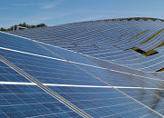 Inaugurada la primera planta fotovoltaica ciudadana tras el decreto contra las renovables.